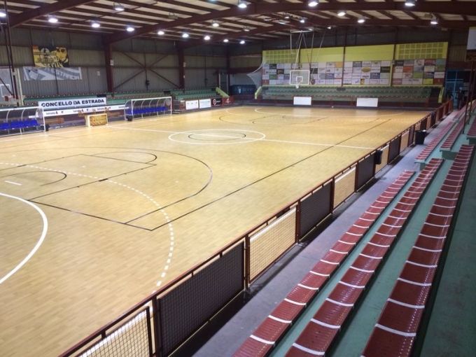 Polideportivo Municipal Coto Ferreiro